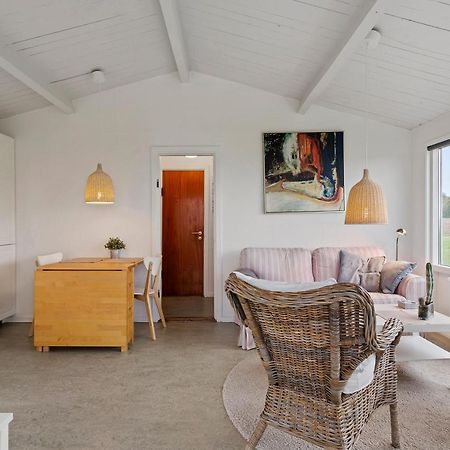 Cozy 2-Bedroom J Seaside Escape At Summerhouse Brenderup Eksteriør bilde