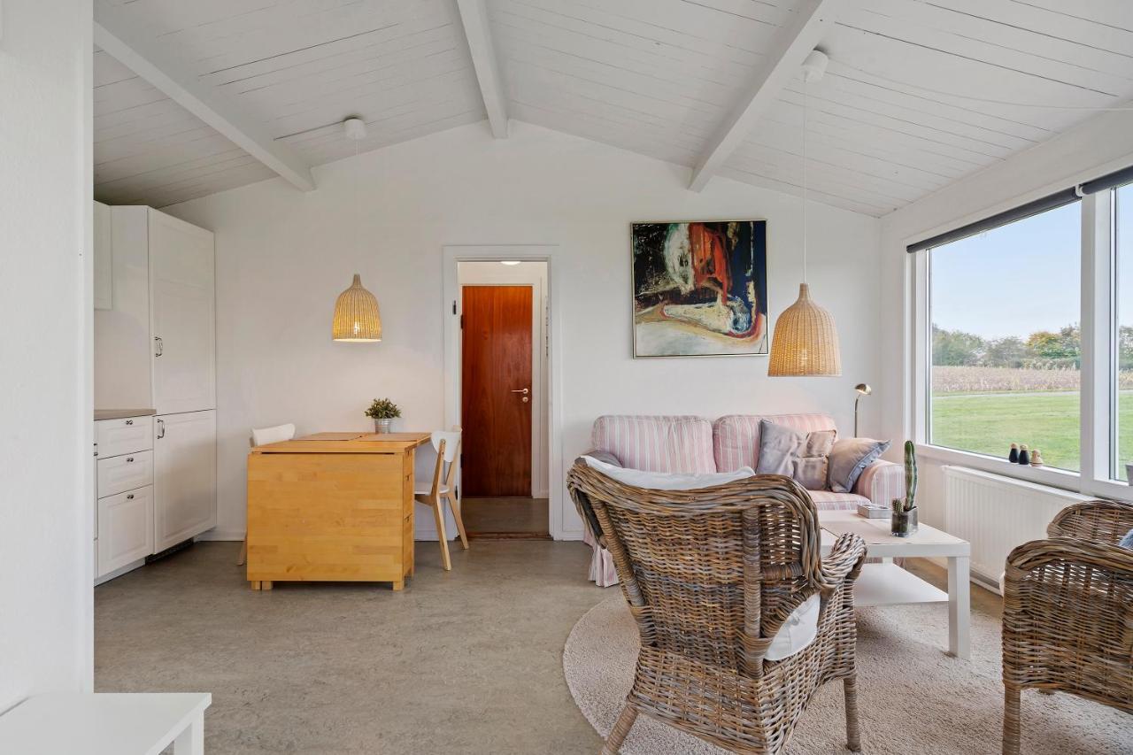 Cozy 2-Bedroom J Seaside Escape At Summerhouse Brenderup Eksteriør bilde